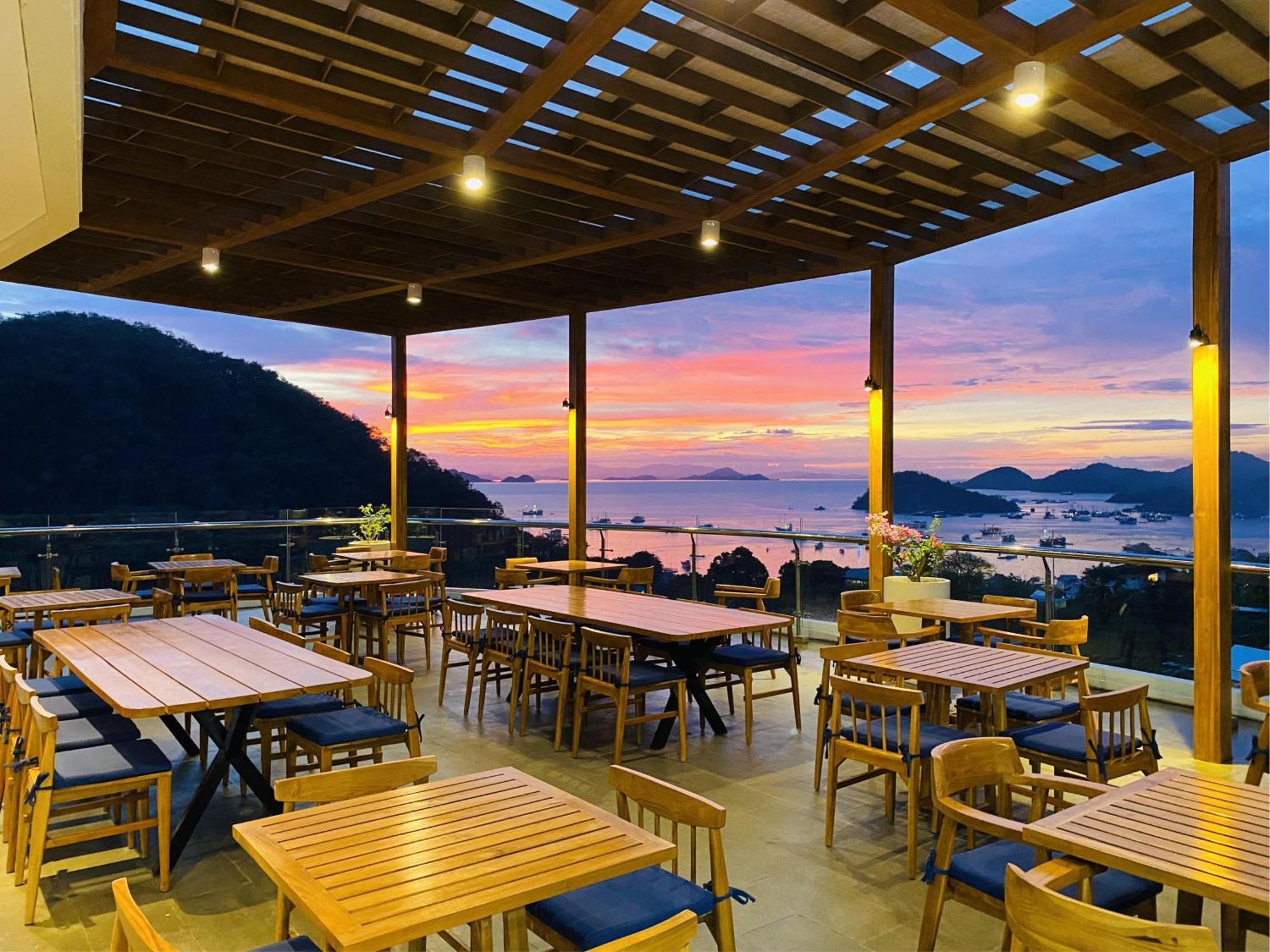 Zasgo Hotel Labuan Bajo Kültér fotó