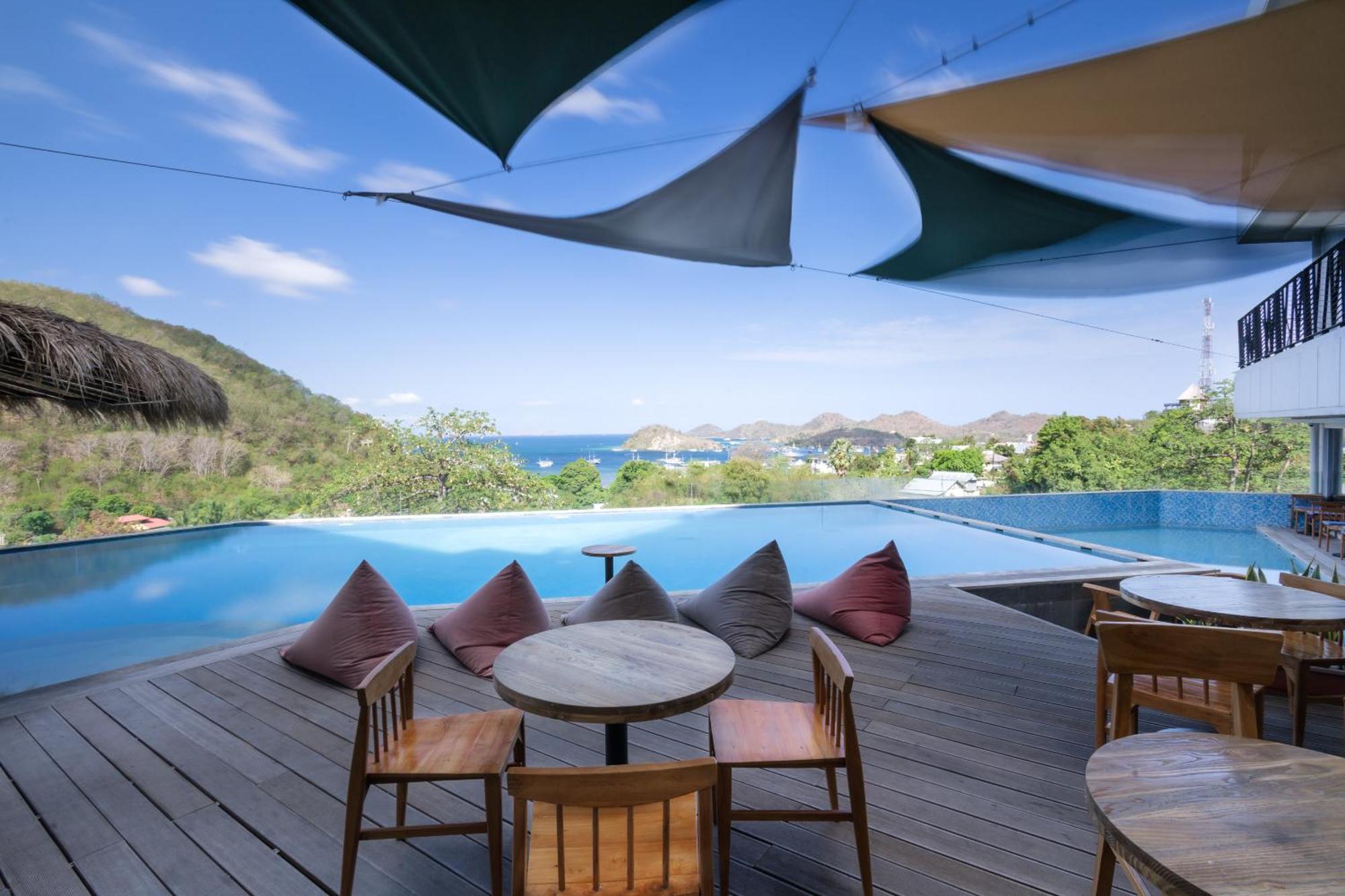 Zasgo Hotel Labuan Bajo Kültér fotó