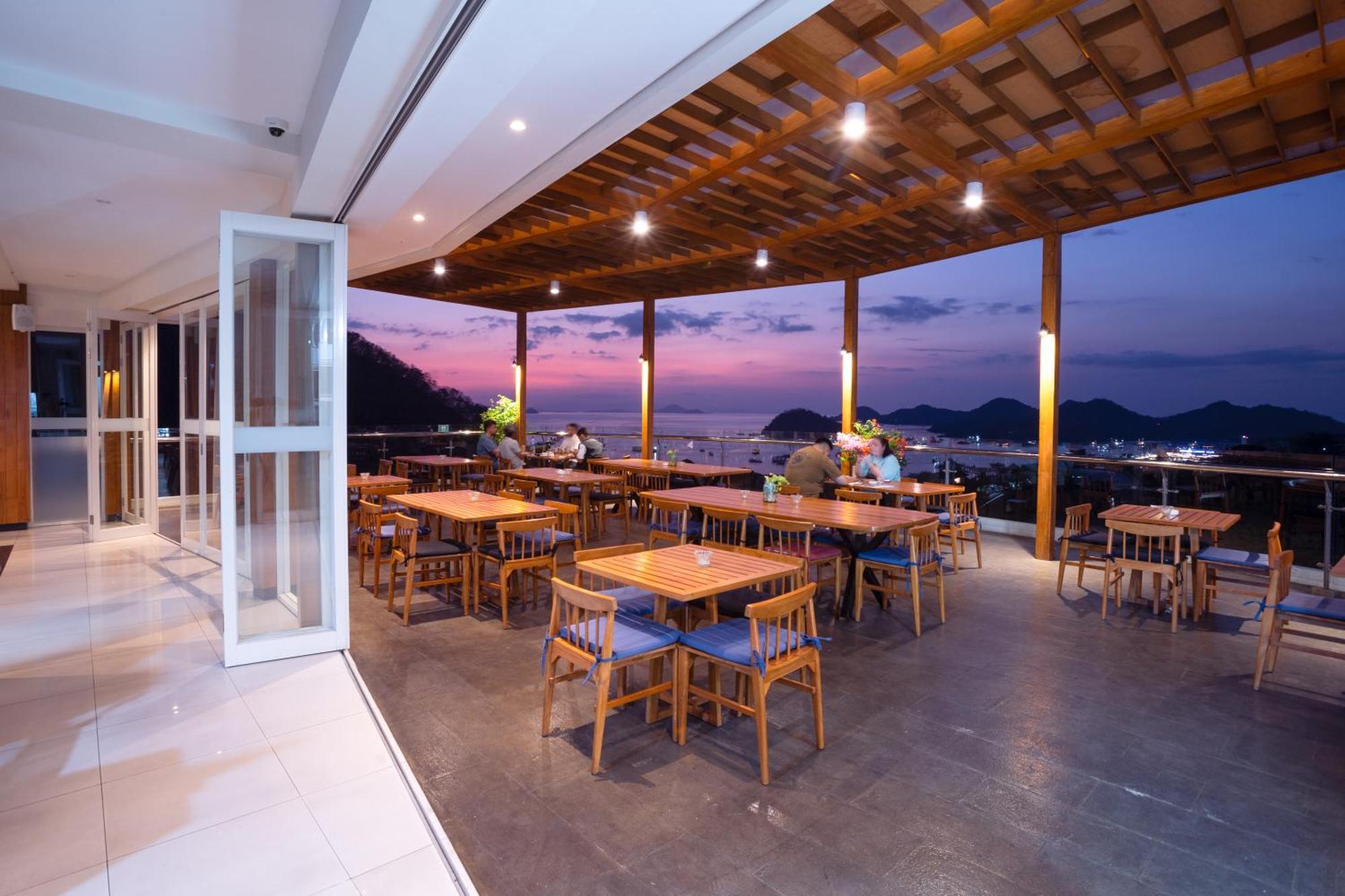 Zasgo Hotel Labuan Bajo Kültér fotó