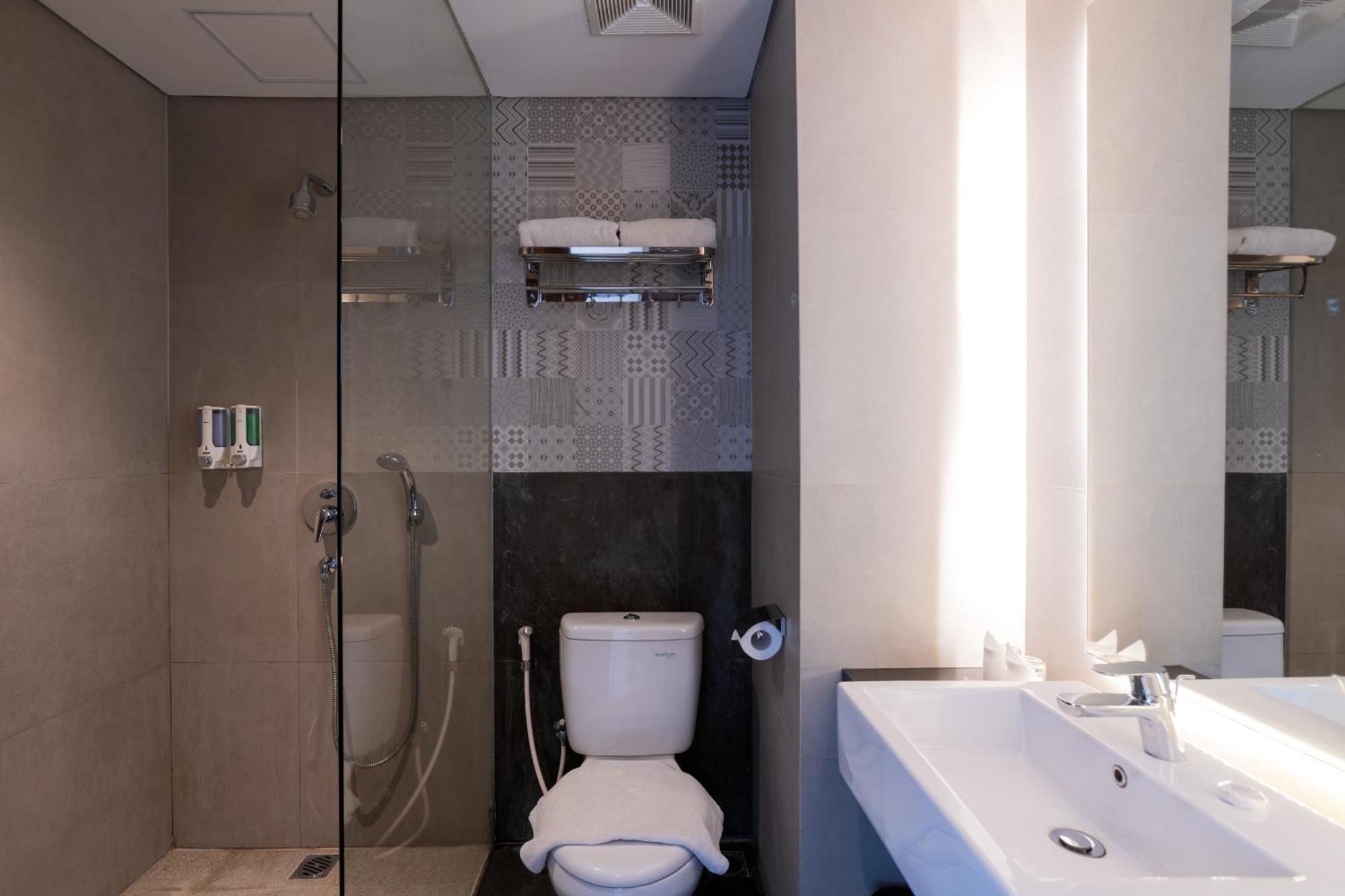 Zasgo Hotel Labuan Bajo Kültér fotó